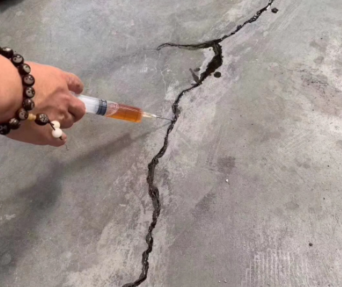 樟树混凝土裂缝修补技术详解​